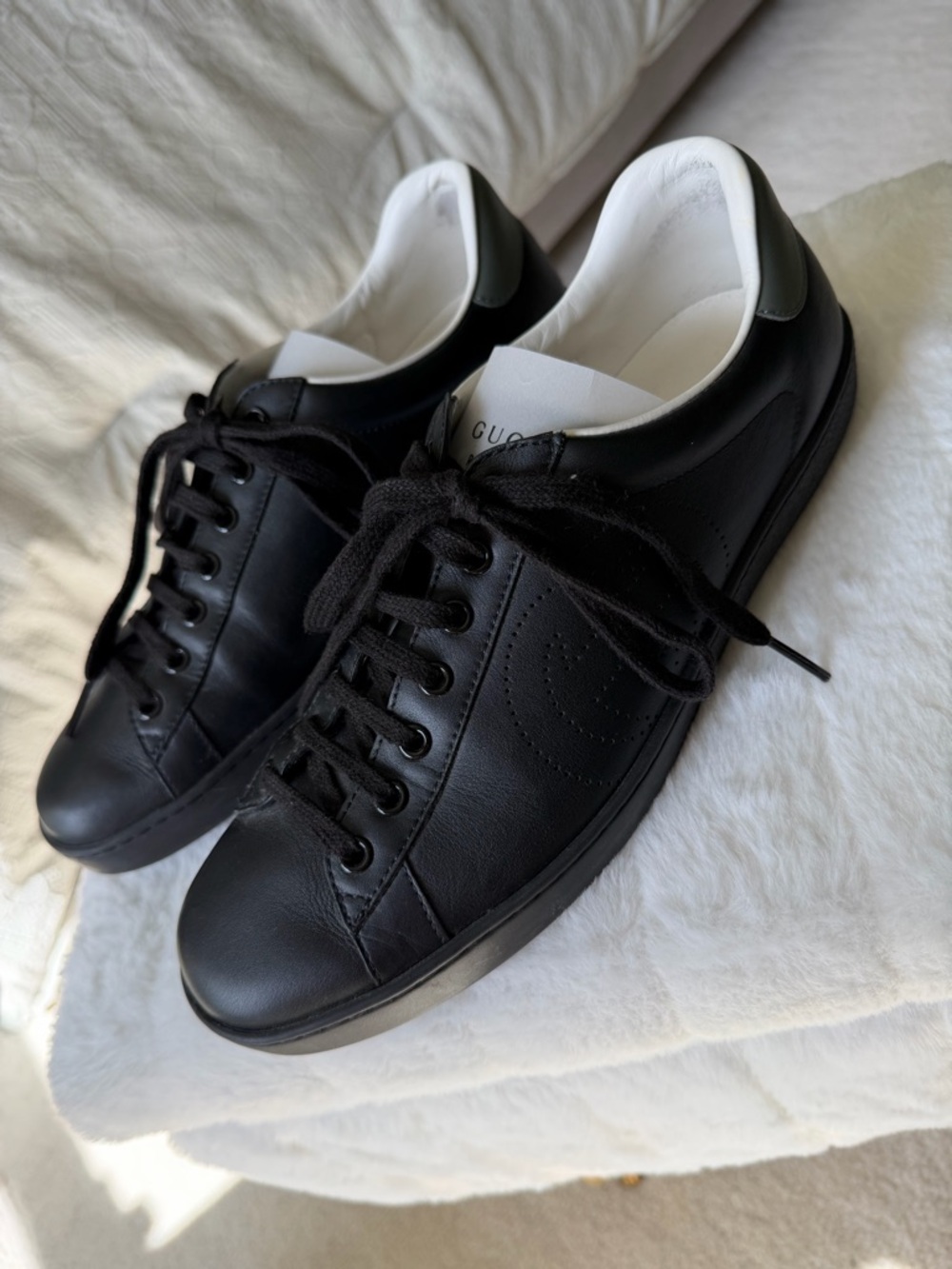 Gucci New Ace GG perforate black/grey leather 8.5 Euro sneakers trainers - Picture 3 of 16